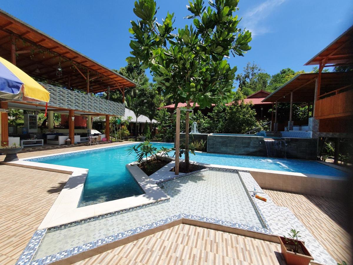 Bunaken Villa Queen'S Dive Manado Exterior photo
